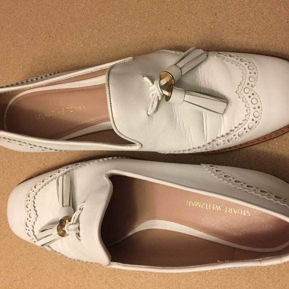 Stuart Weitzman White tasseled loafers - Picture 5 of 5
